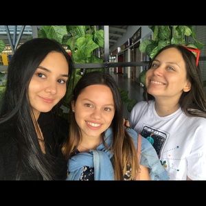 Meet your Posher, Maria